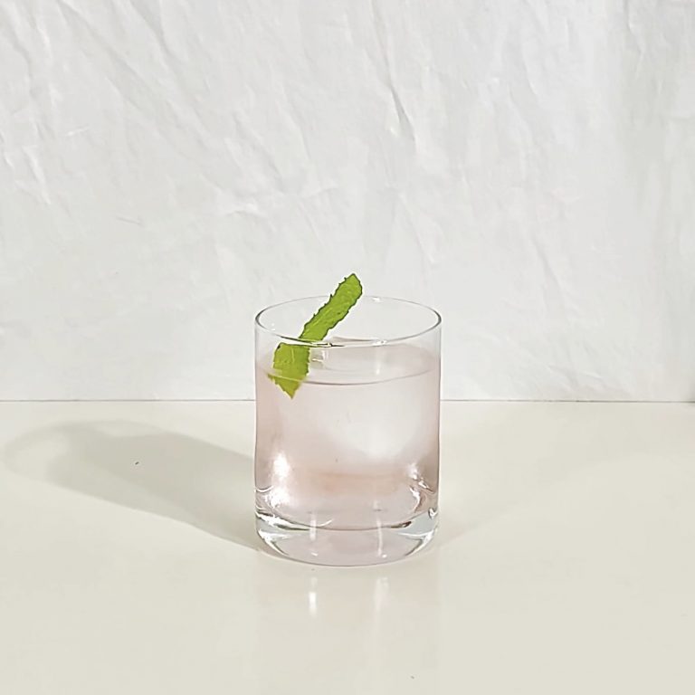 holistic cocktails - cocktail drink seven 3